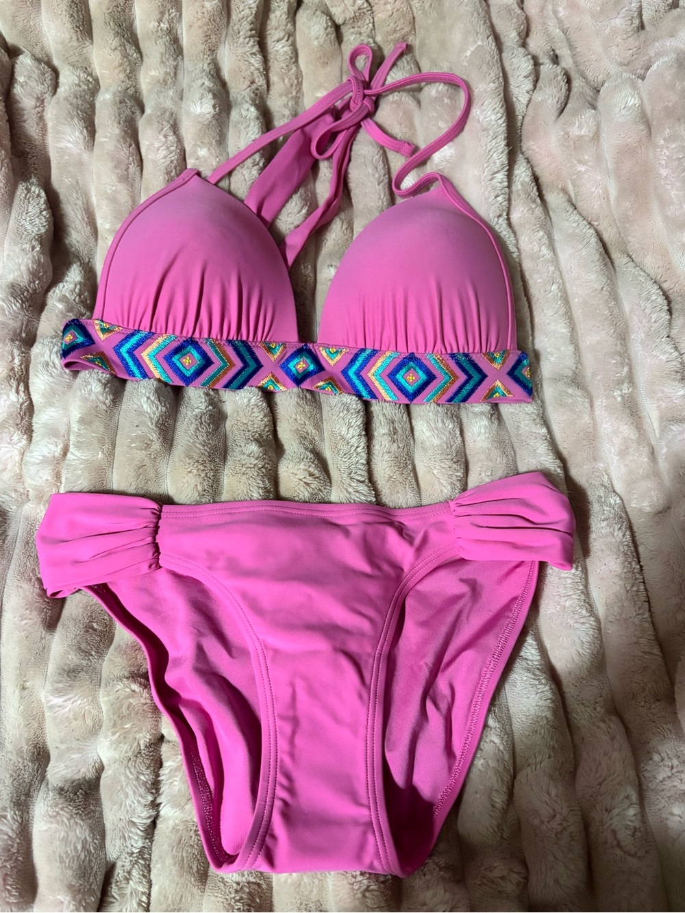 Aerie NWOT Pink Embroidered Triangle Bikini Set Size Small - Picture 2 of 8